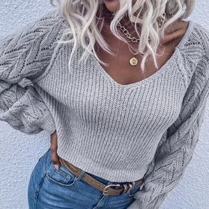 Cable Knit Raglan Sleeve Sweater, size 4 small